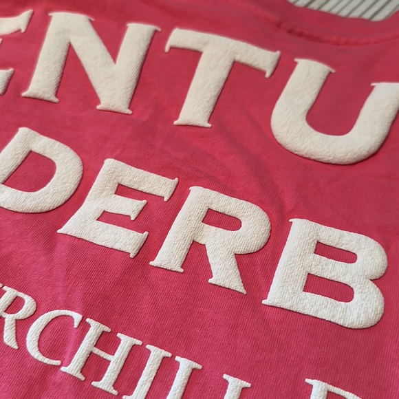 RARE KENTUCKY DERBY LONG SLEEVE - SIZE M - Picture 5 of 5